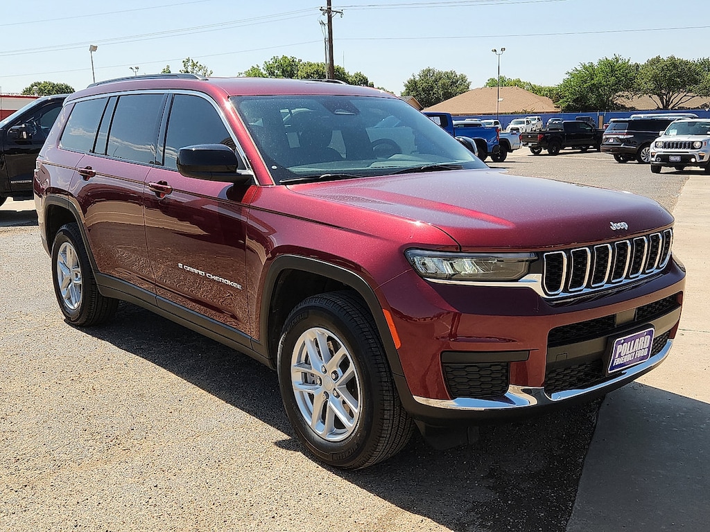 Used 2025 Jeep Grand Cherokee L Laredo SUV