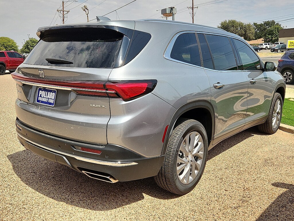 Used 2025 Buick Enclave Preferred SUV