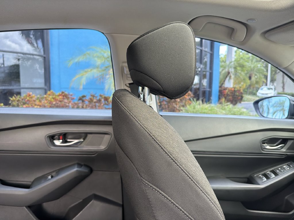 2025 Honda Accord SE - Photo 16