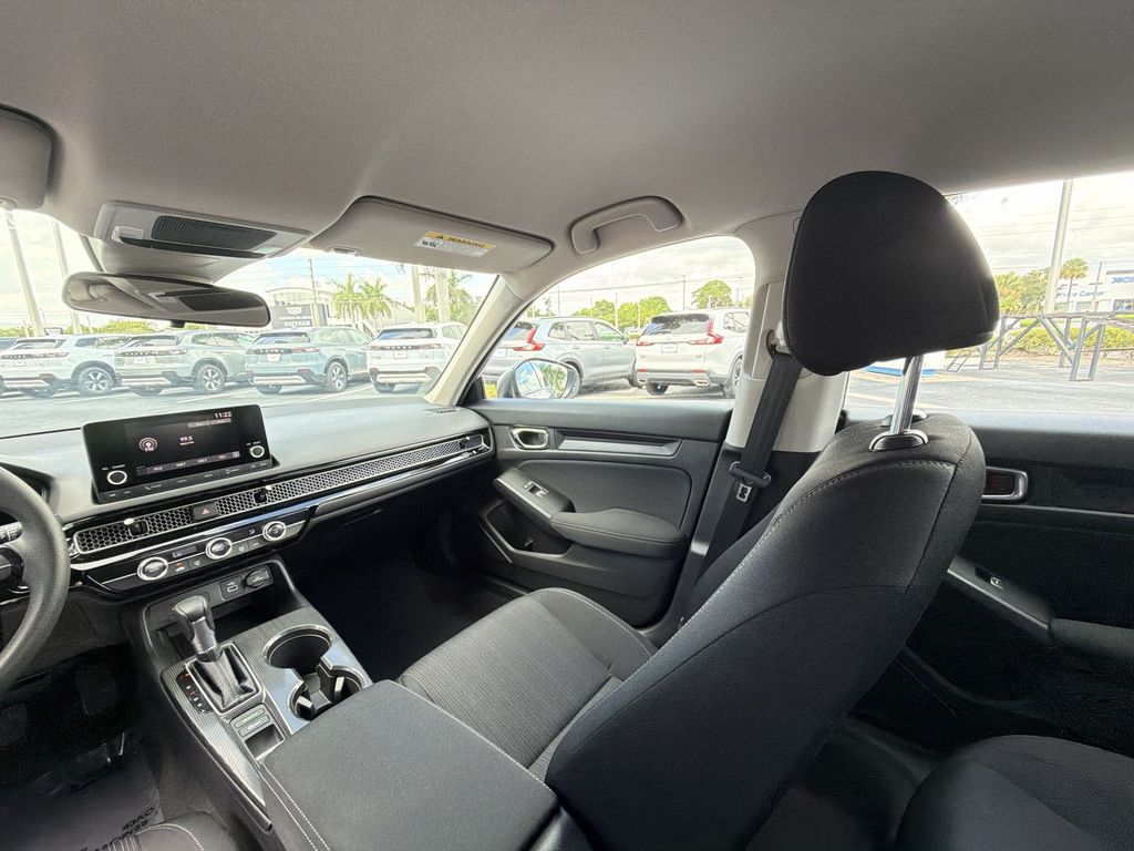 2024 Honda Civic LX - Photo 11