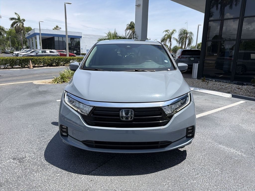 Certified 2024 Honda Odyssey Touring Van