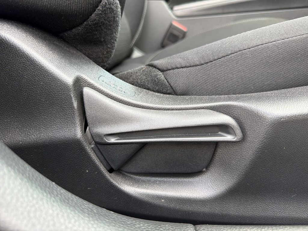 2024 Honda Civic LX - Photo 31
