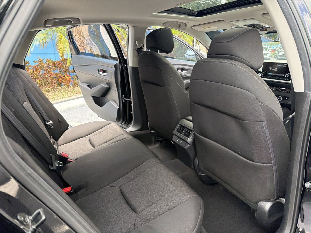 2025 Honda Accord SE - Photo 32