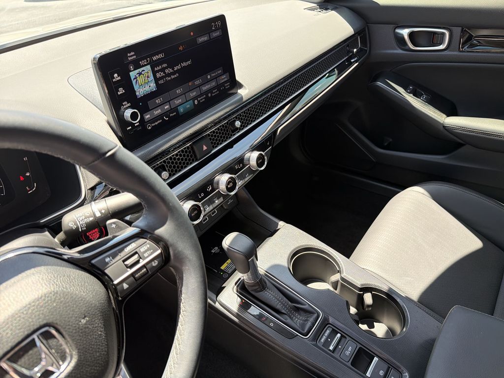 2024 Honda Civic Touring - Photo 24