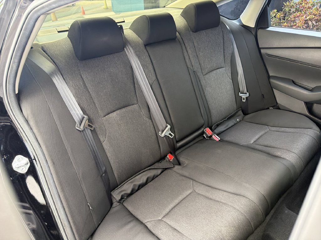 2025 Honda Accord SE - Photo 44