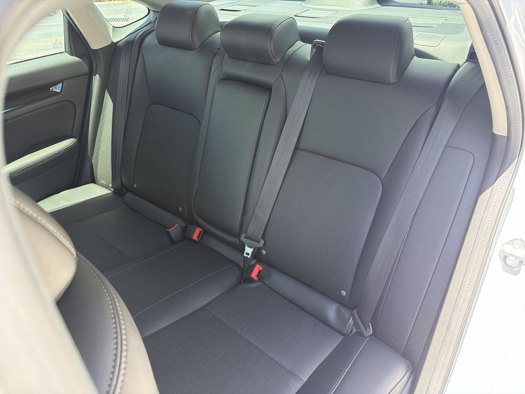 2024 Honda Civic Touring - Photo 20