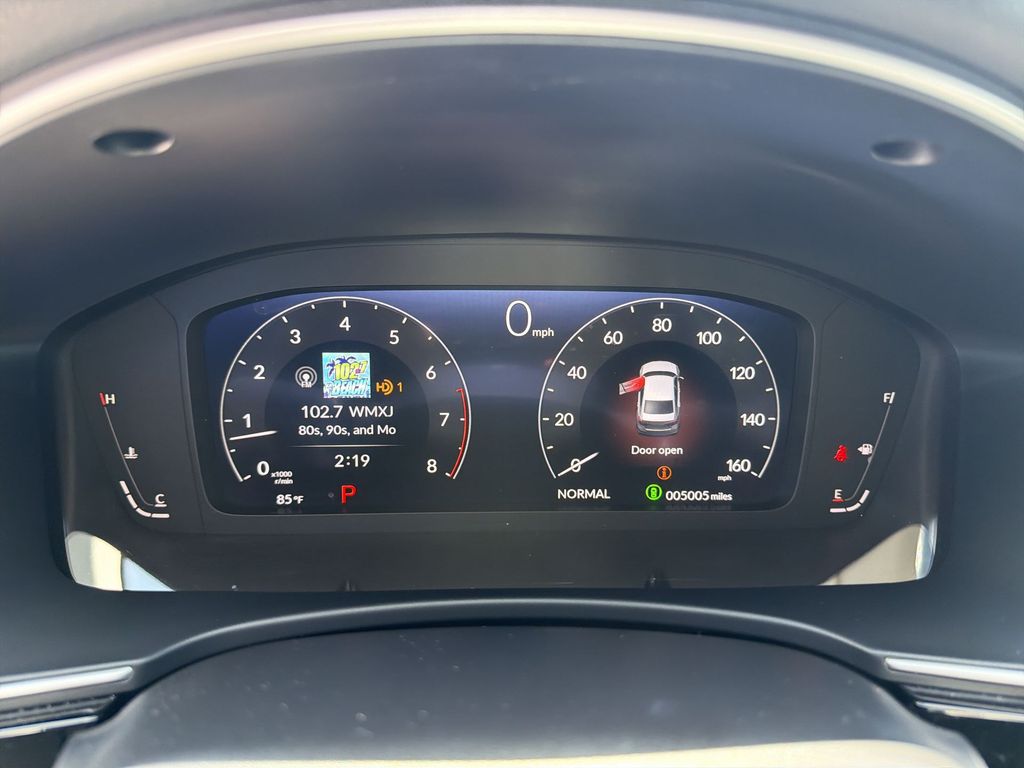 2024 Honda Civic Touring - Photo 23