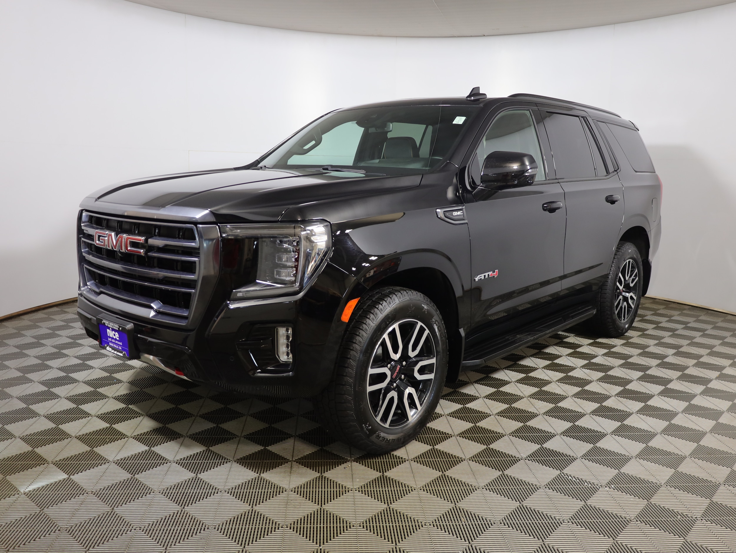 2023 GMC Yukon