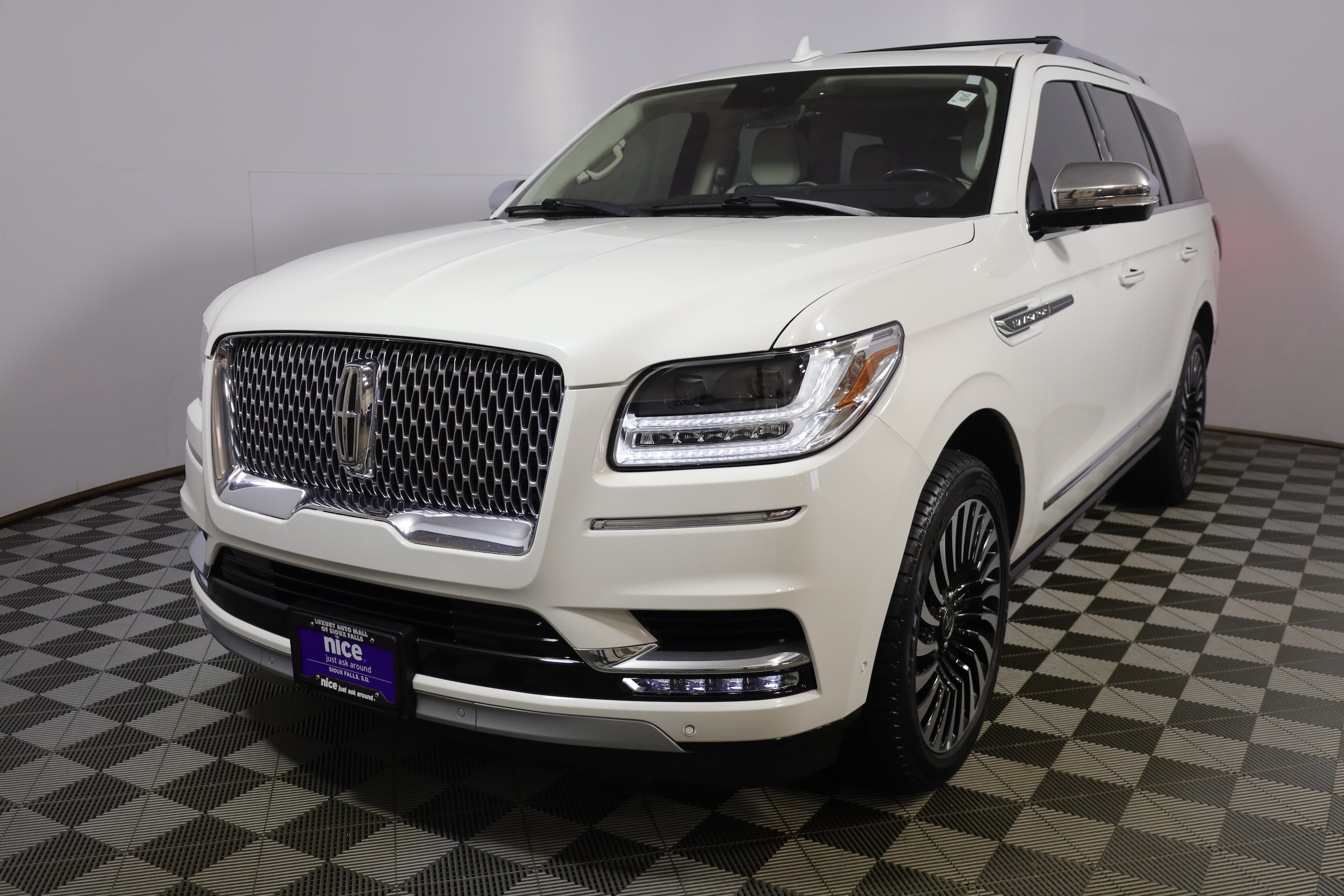 2020 Lincoln Navigator