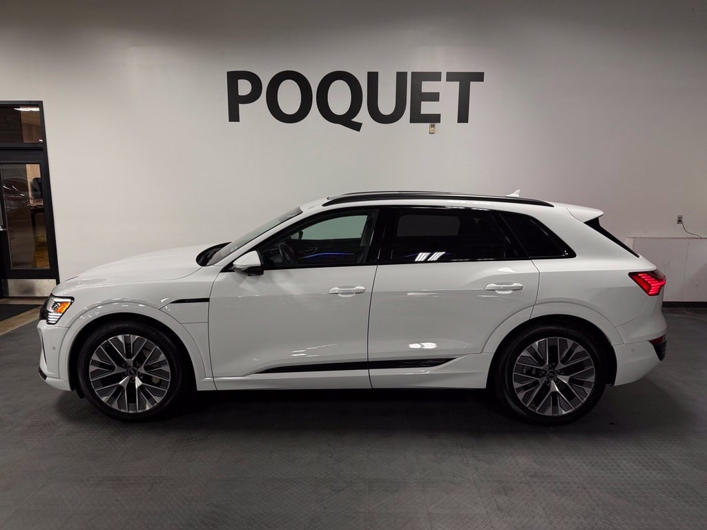 Used 2024 Audi Q8 e-tron Prestige SUV