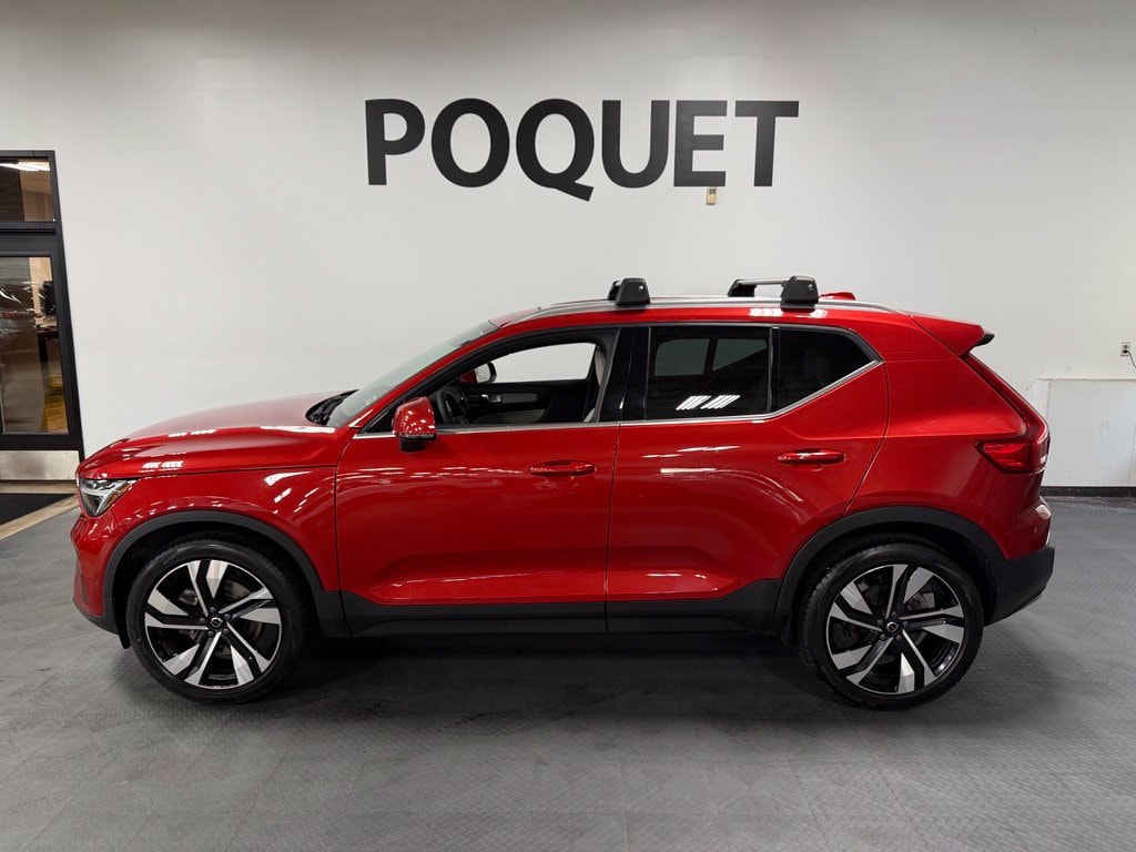 2023 Volvo XC40