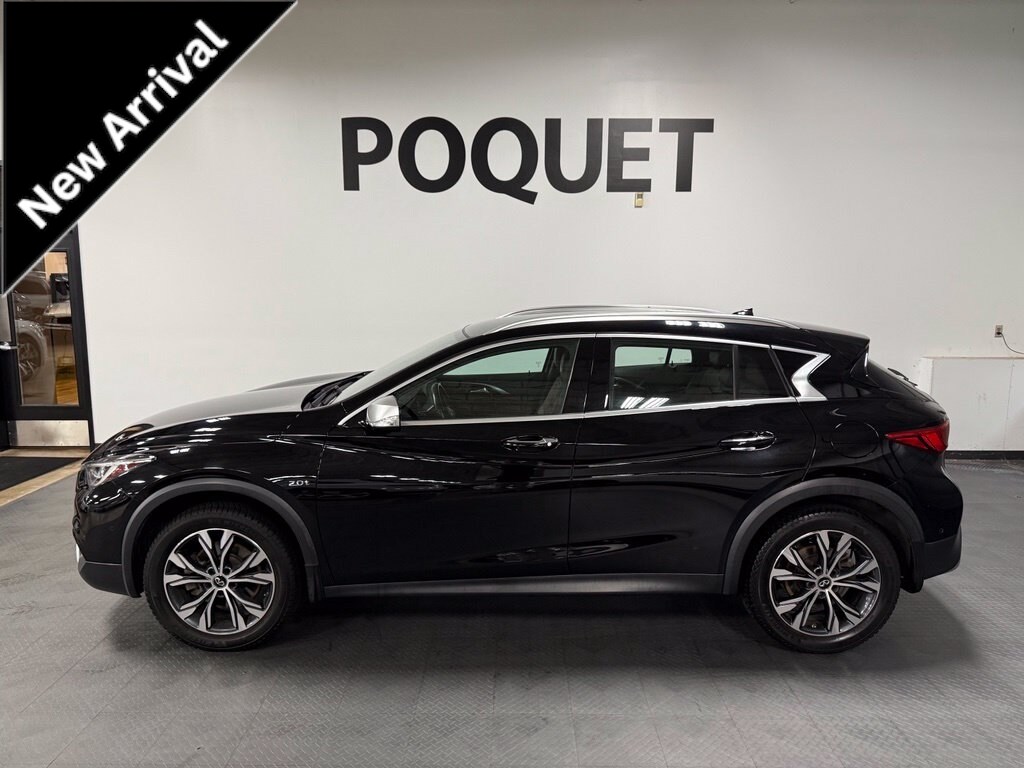 Used 2017 INFINITI QX30 Premium SUV