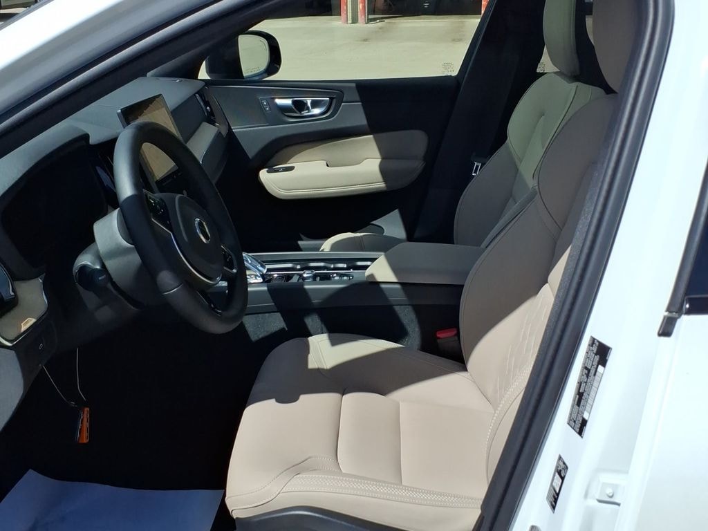 Used 2026 Volvo XC60 B5 Plus SUV