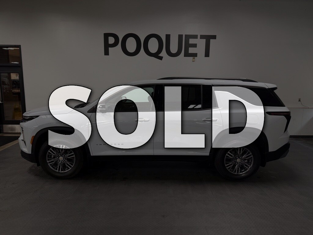 Used 2026 Chevrolet Traverse LT SUV