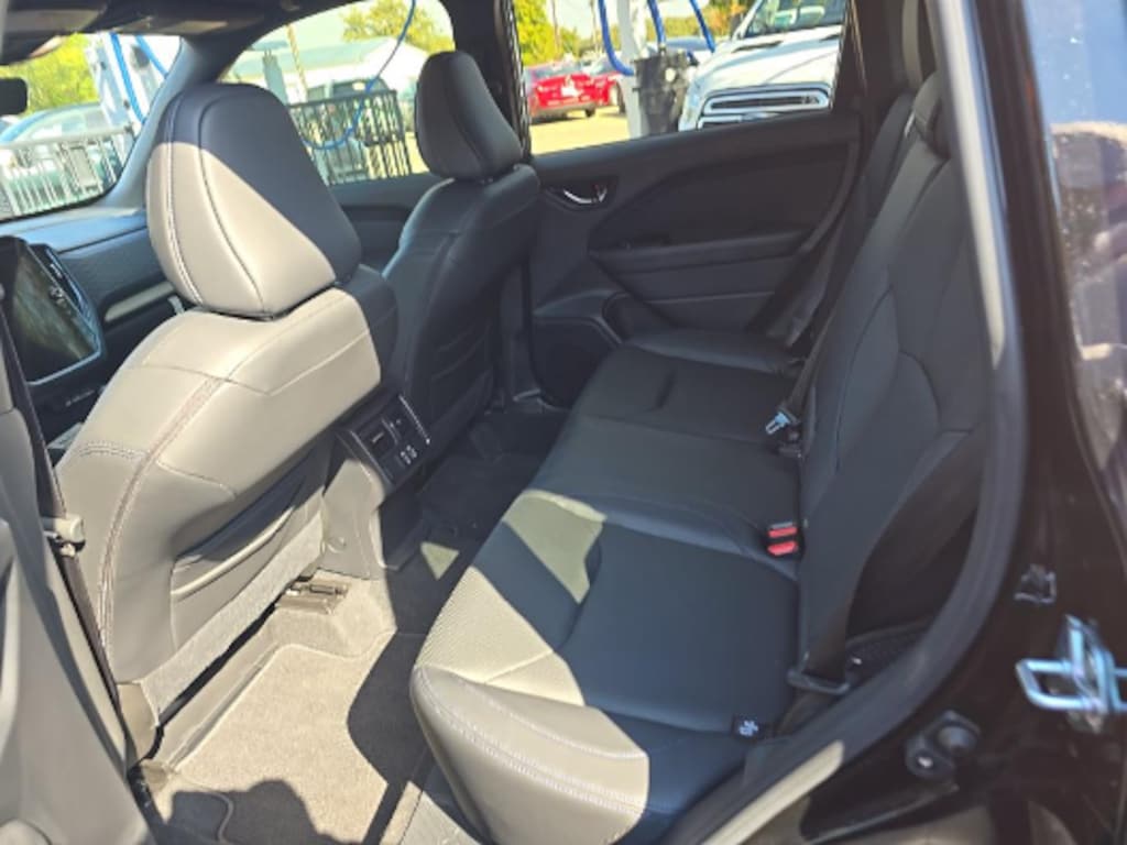 Used 2025 Subaru Forester Hybrid Limited SUV