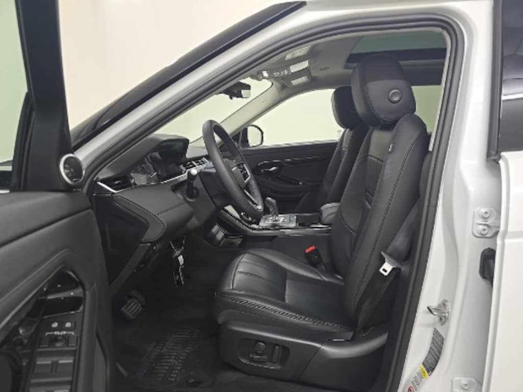 Used 2023 Land Rover Range Rover Evoque SE SUV