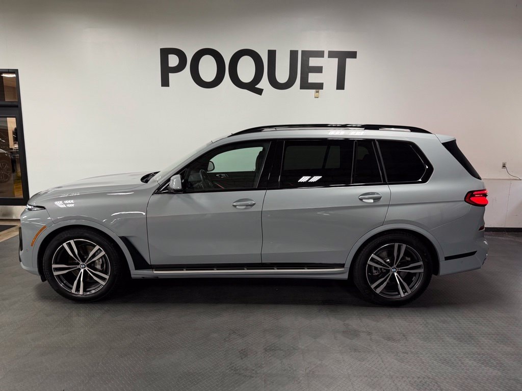 2024 BMW X7