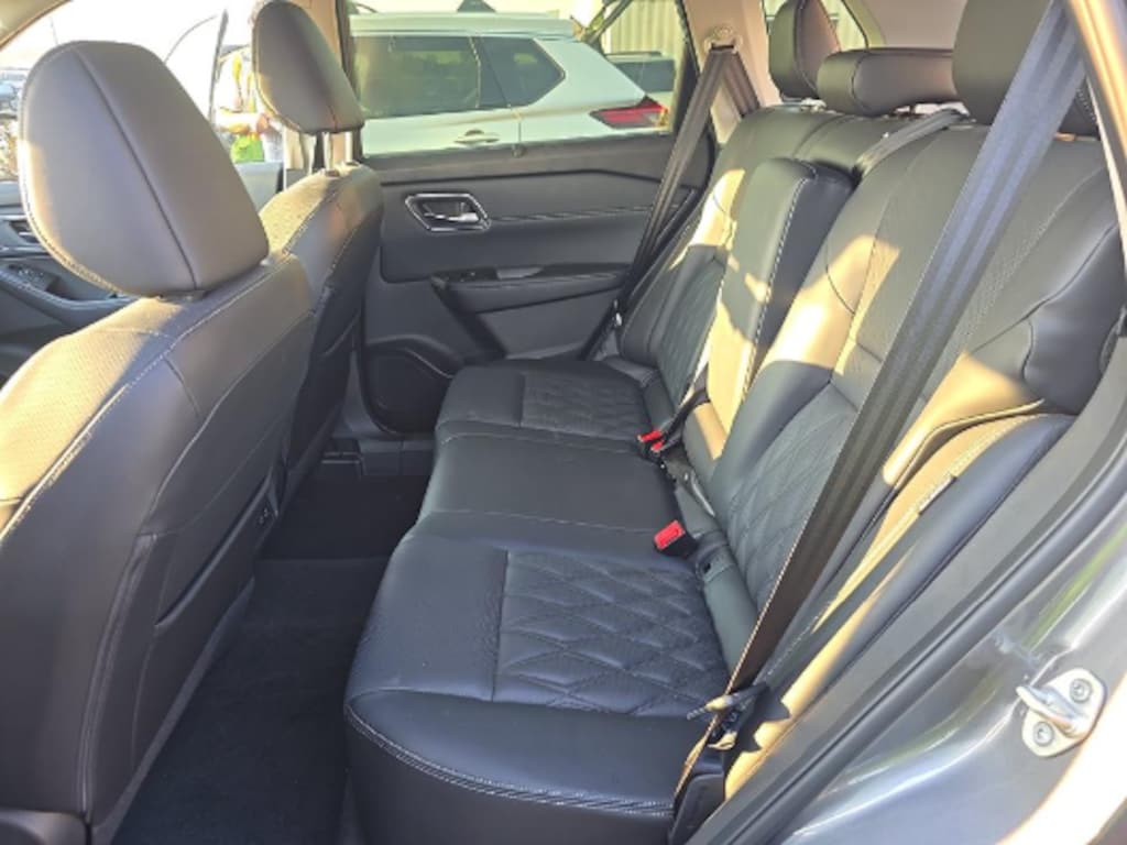 Used 2026 Nissan Rogue Platinum SUV