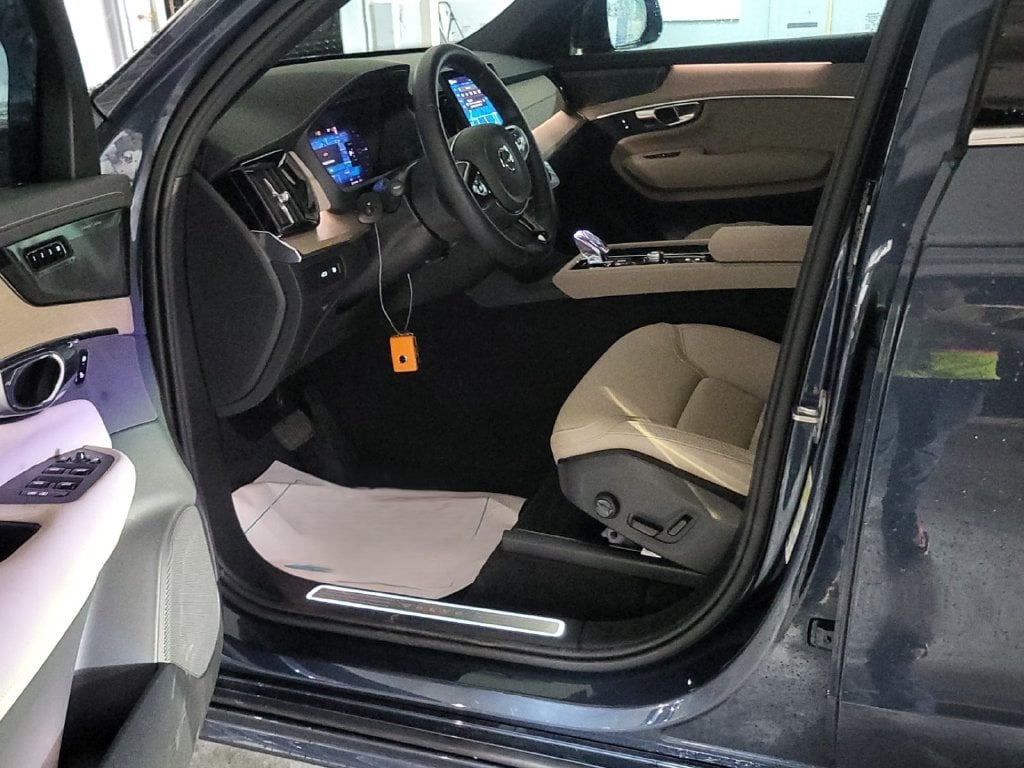Used 2025 Volvo XC90 Recharge Plug-In Hybrid T8 Plus 2025.5 SUV