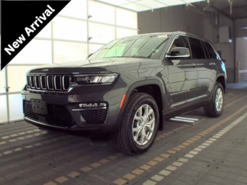 Used 2023 Jeep Grand Cherokee Limited SUV