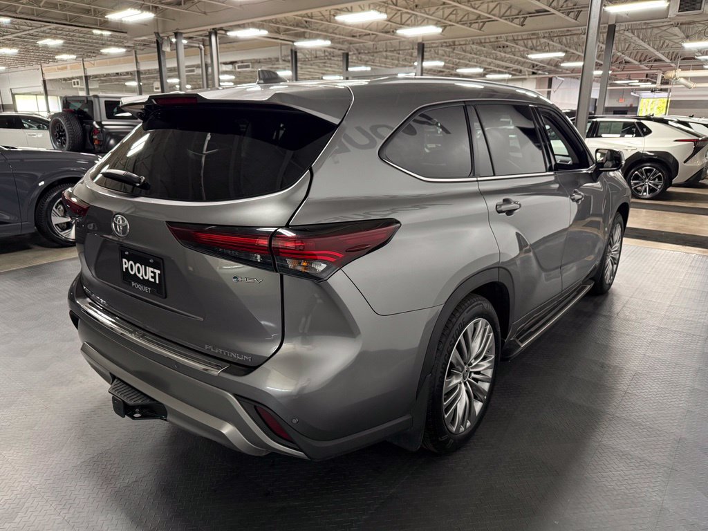 Used 2025 Toyota Highlander Hybrid Platinum SUV