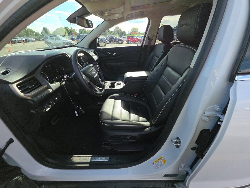 Used 2021 GMC Acadia Denali SUV