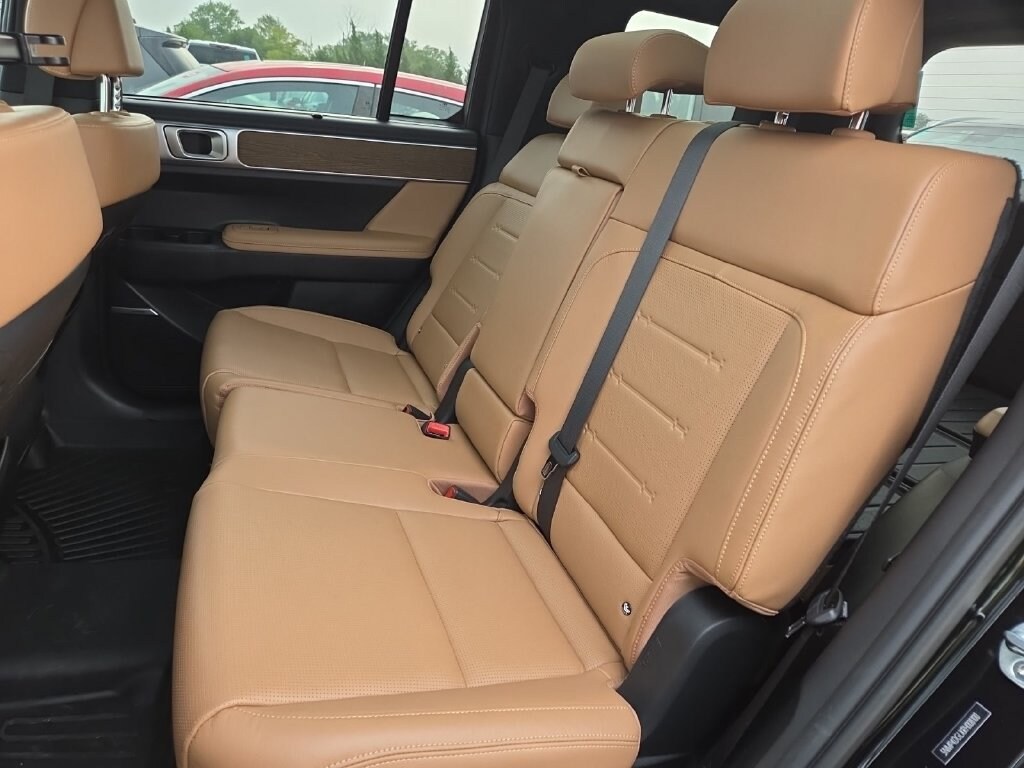 Used 2024 Hyundai Santa Fe Limited SUV