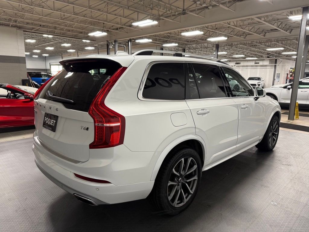 Used 2019 Volvo XC90 T6 Momentum SUV