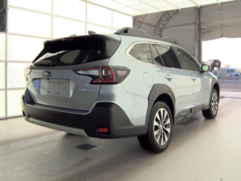 Used 2024 Subaru Outback Limited SUV
