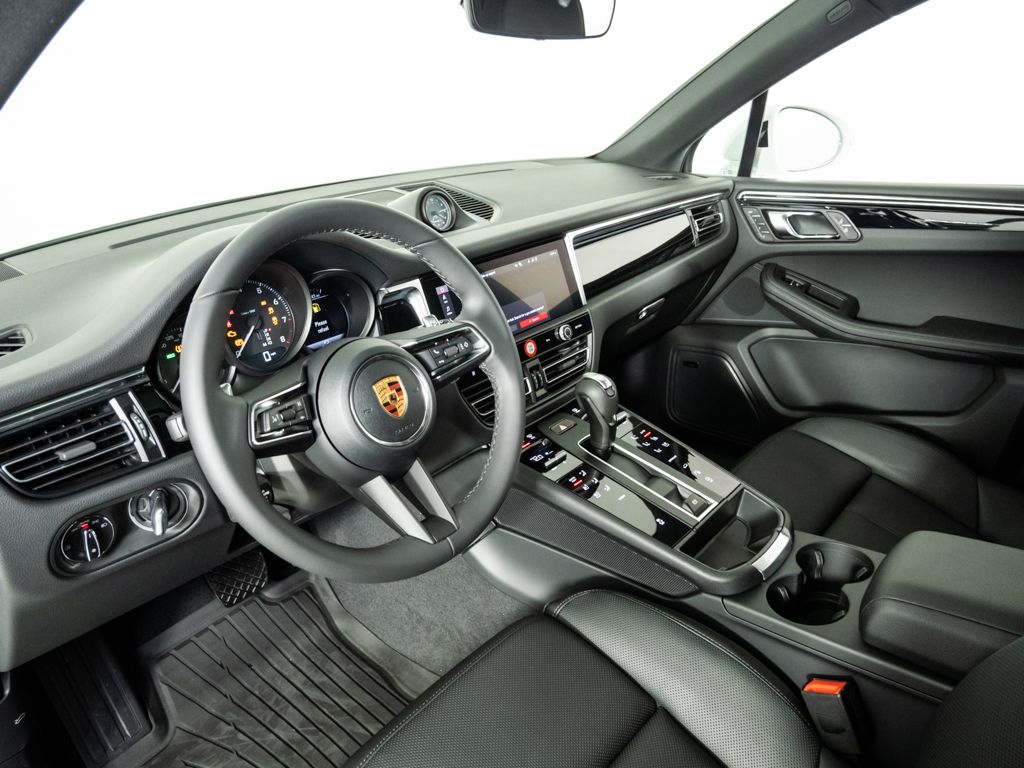 Used 2026 Porsche Macan Base SUV