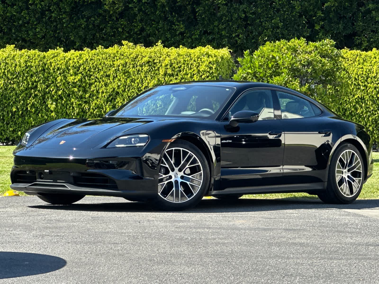 2026 Porsche Taycan