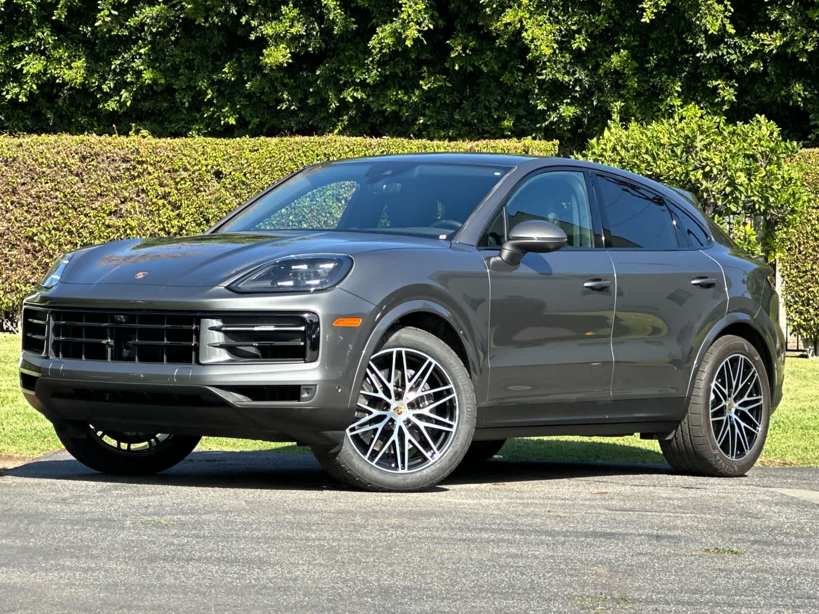 2024 Porsche Cayenne Coupe