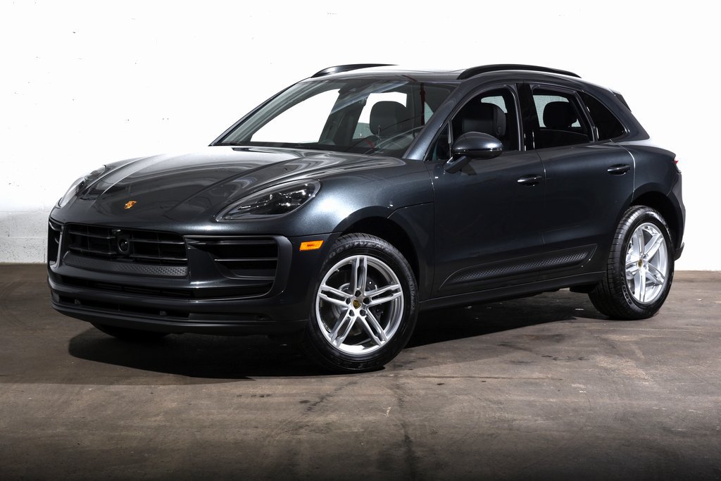 2025 Porsche Macan