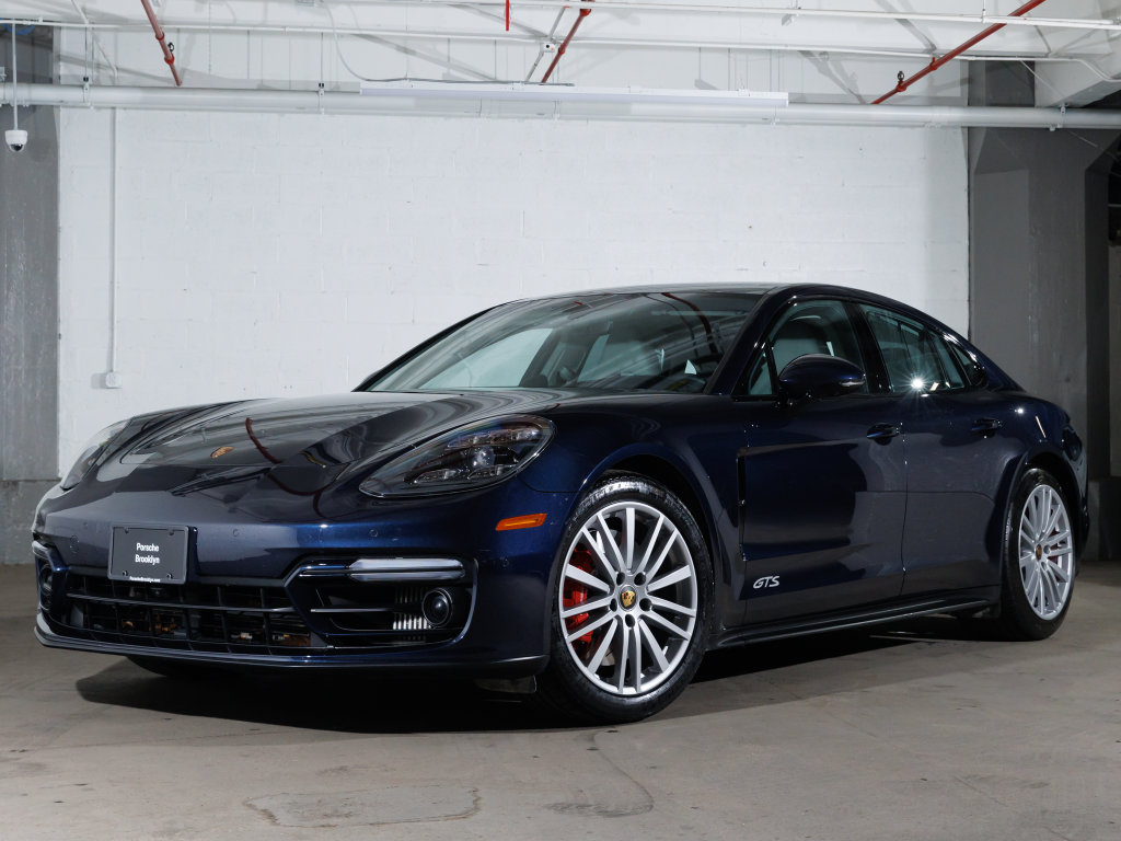 2023 Porsche Panamera