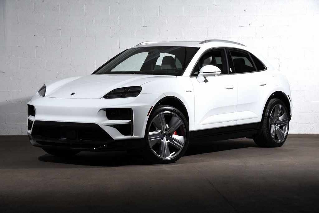 2025 Porsche Macan Electric
