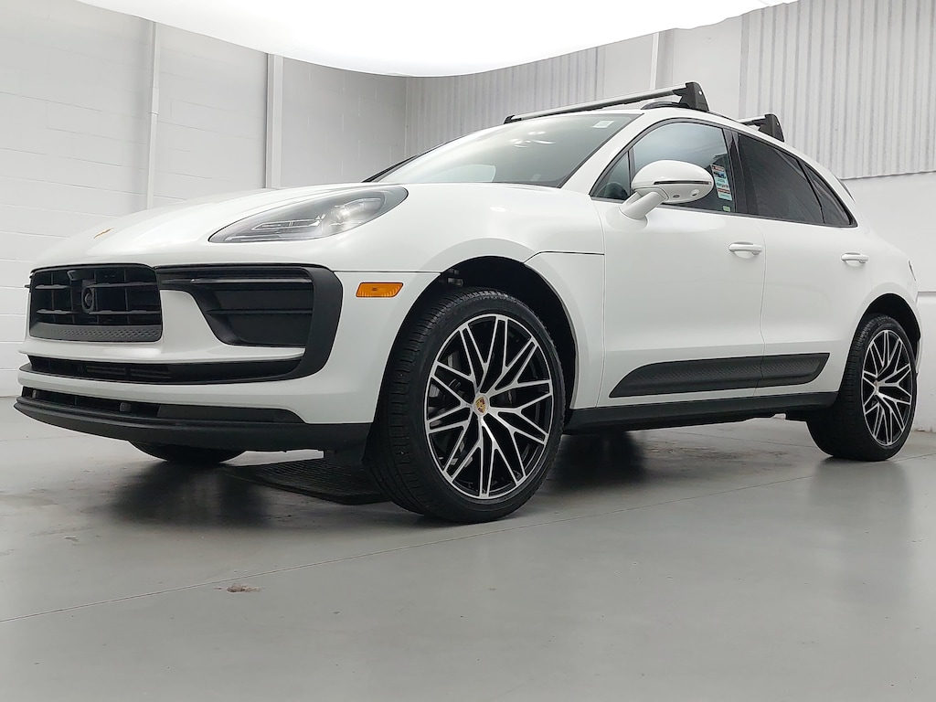 Certified 2025 Porsche Macan SUV