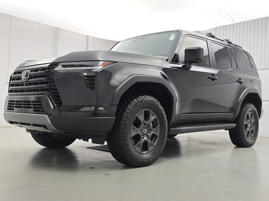 Used 2025 Lexus GX 550 Overtrail SUV