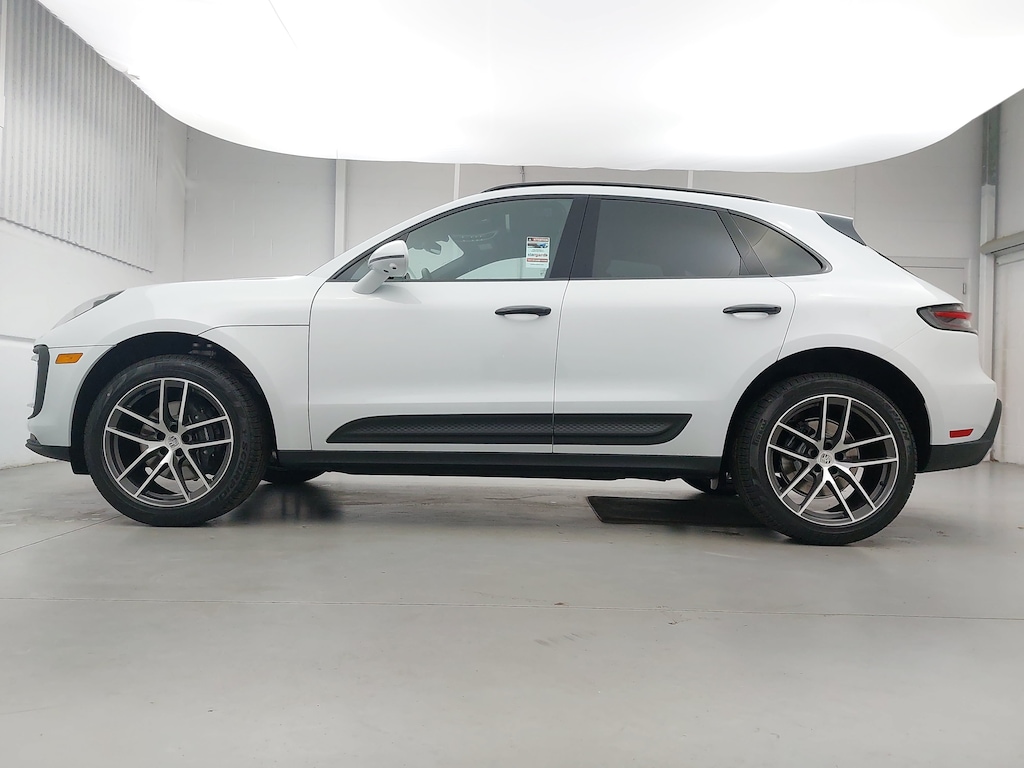 New 2026 Porsche Macan SUV