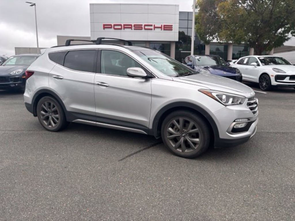 Used 2018 Hyundai Santa Fe Sport 2.0L Turbo Ultimate SUV