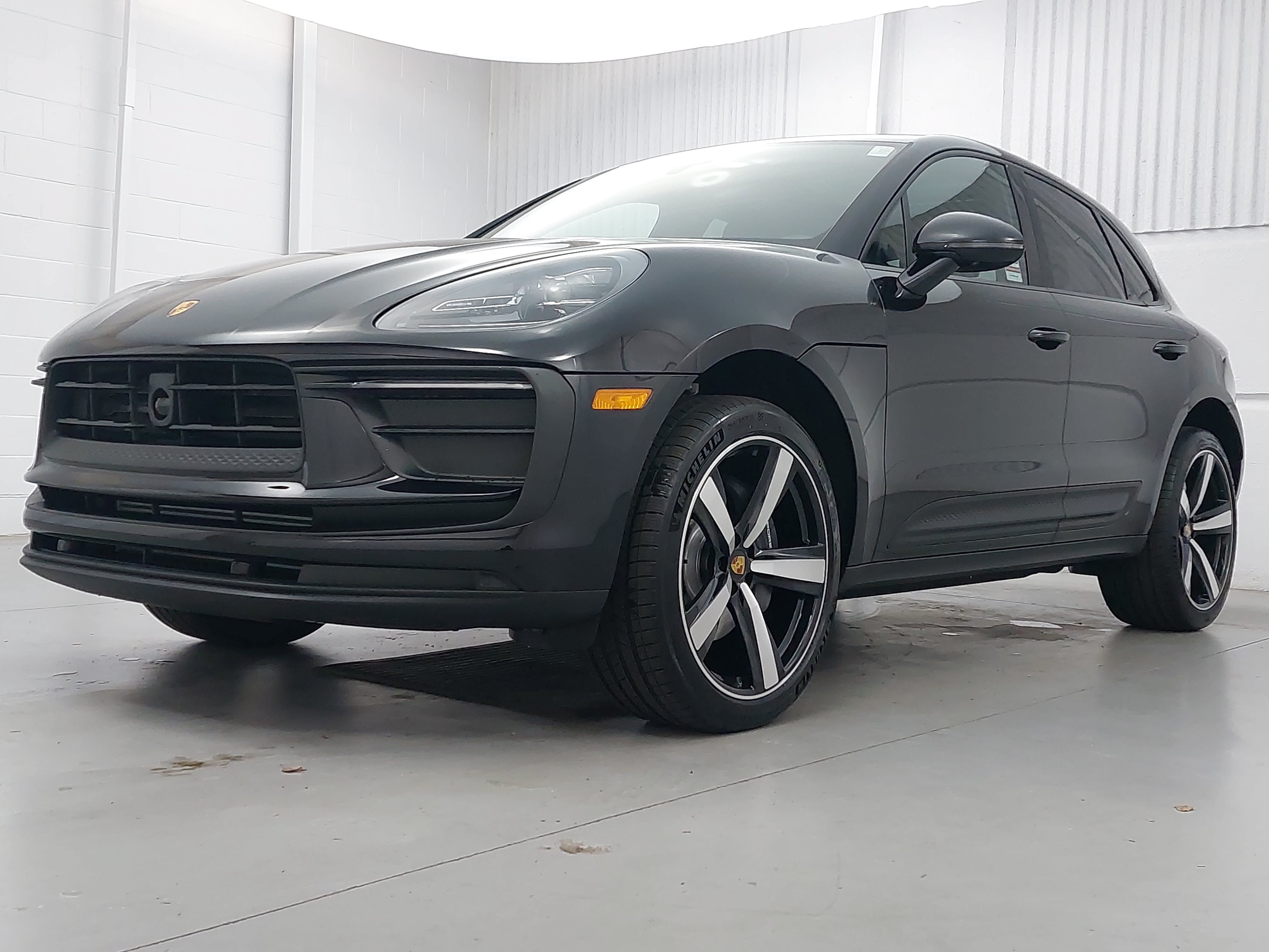 2026 Porsche Macan SUV
