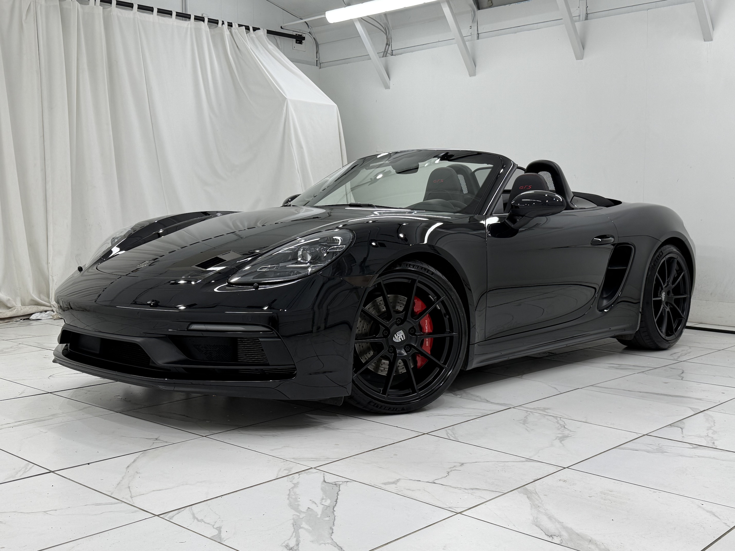 2025 Porsche 718