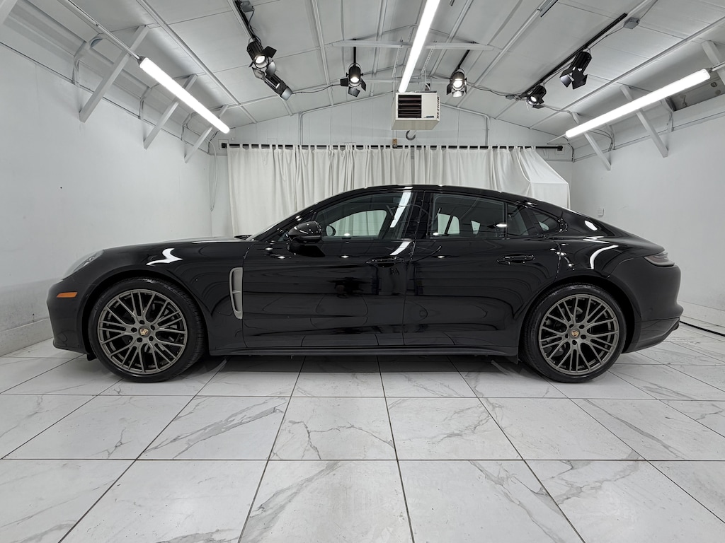 Certified 2023 Porsche Panamera 4 Platinum Edition 4 Platinum Edition AWD