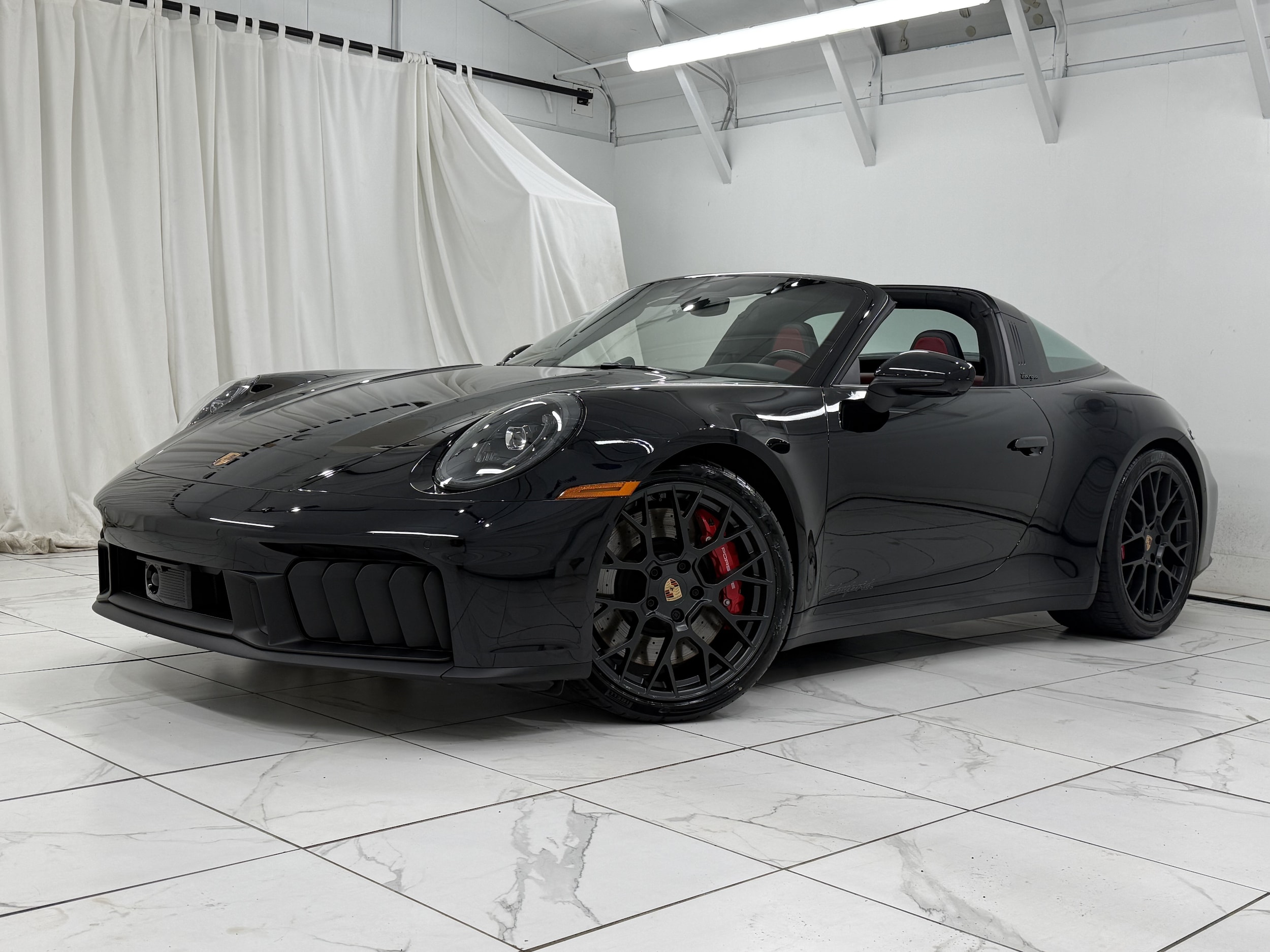 2025 Porsche 911