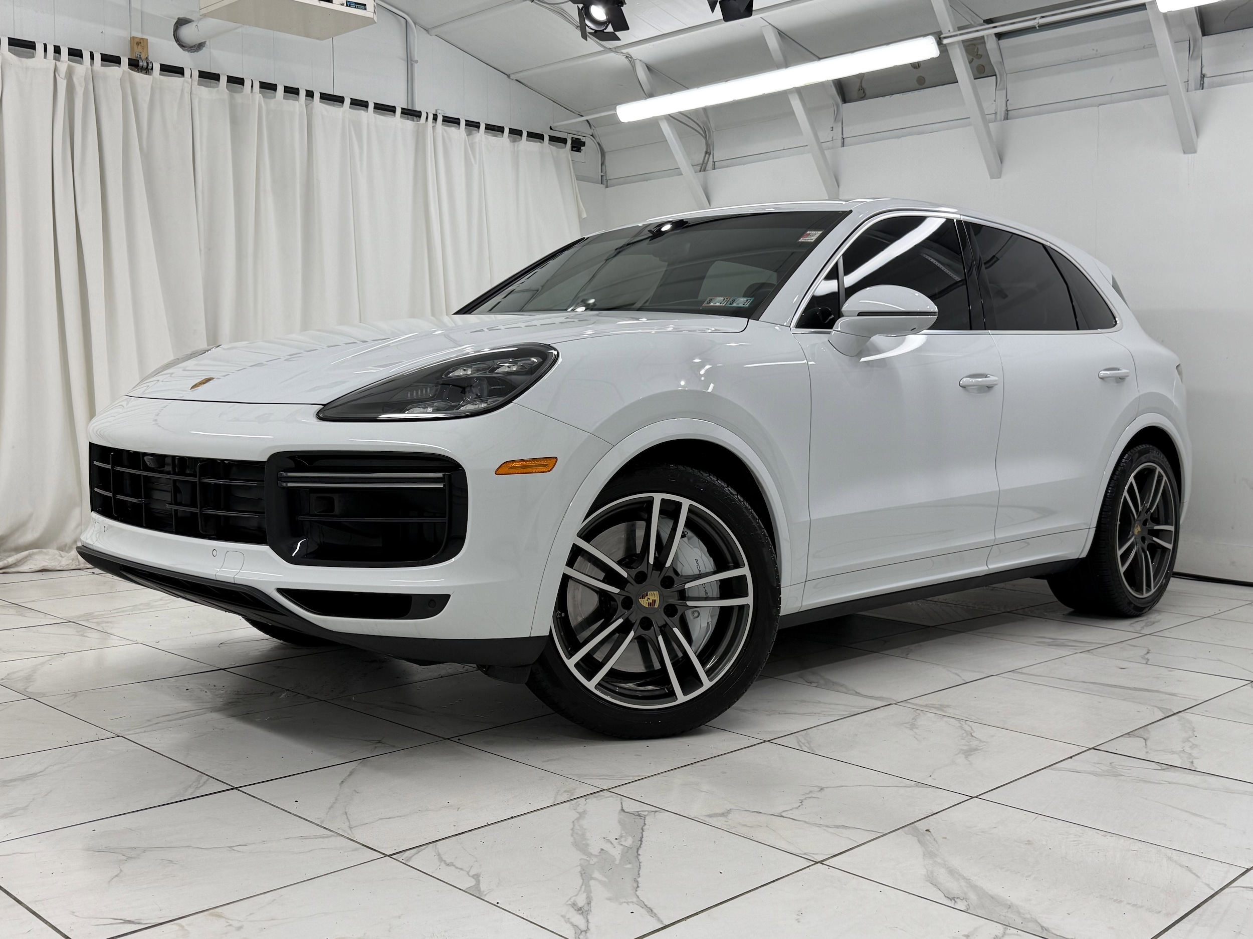 2023 Porsche Cayenne Turbo