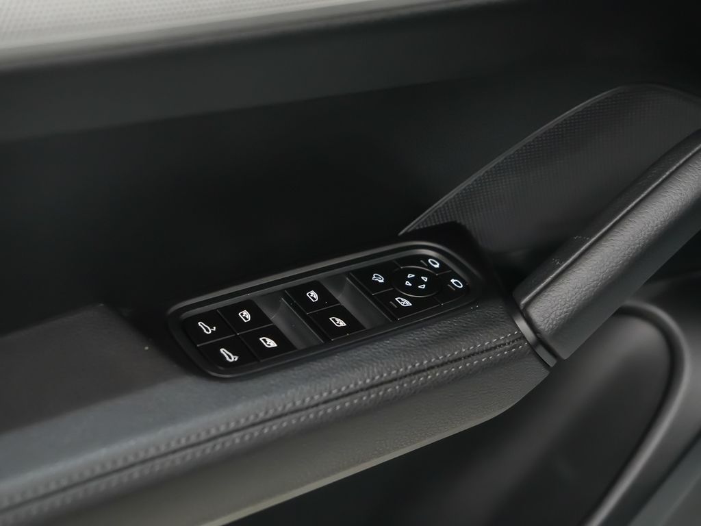 2026 Porsche Cayenne Coupe S - Photo 21