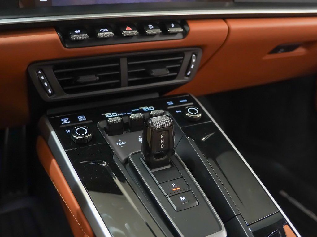 2026 Porsche 911 S - Photo 30