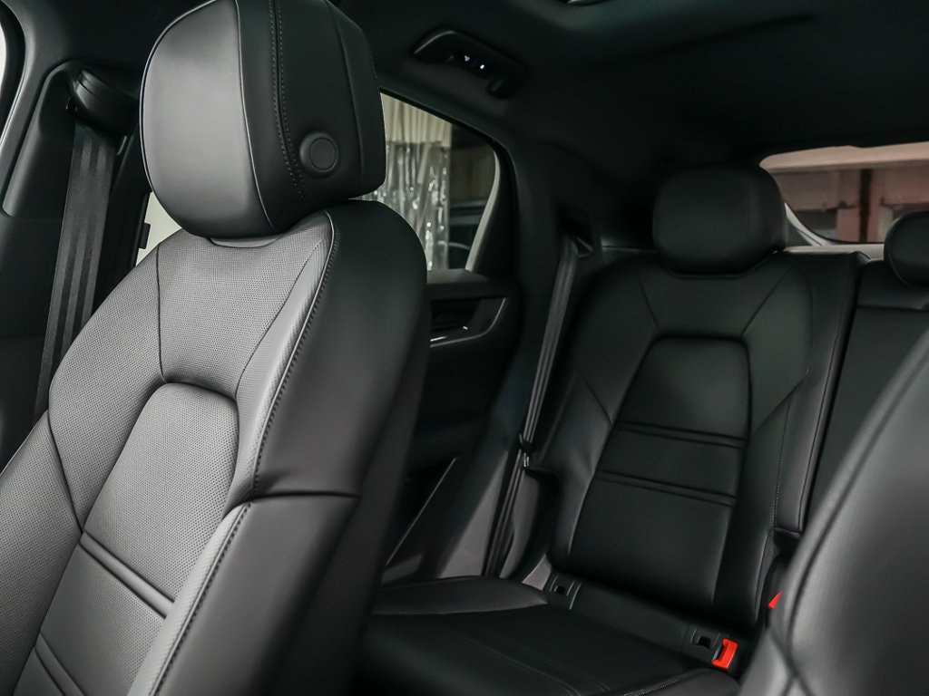 2026 Porsche Cayenne Coupe S - Photo 30