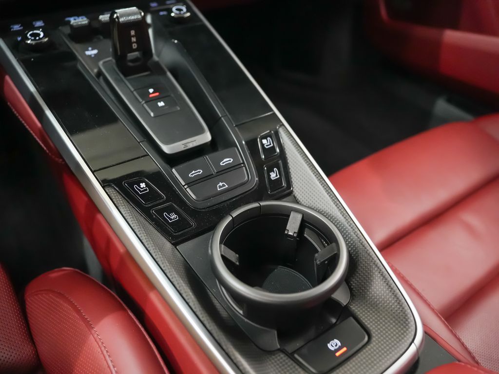 2023 Porsche 911 Turbo - Photo 32