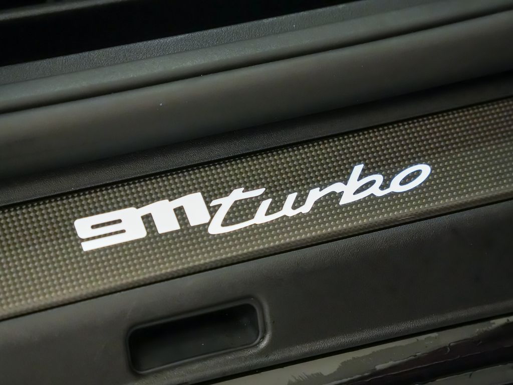 2023 Porsche 911 Turbo - Photo 18