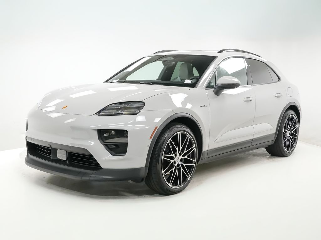  Porsche Macan Electric